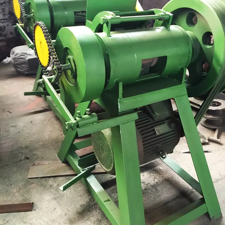 Tyre block cutting machine Tyre block cutting machine